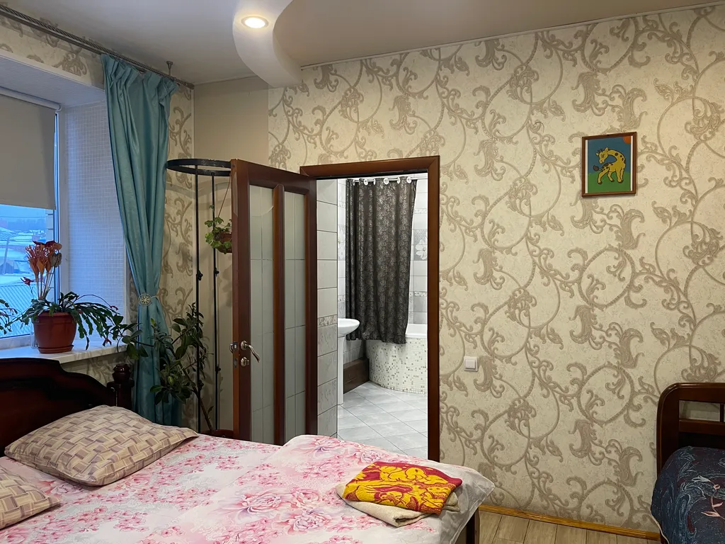 Сдаю посуточно 1 ком квартиру. Ленинский район. Теплый пол. парковка.