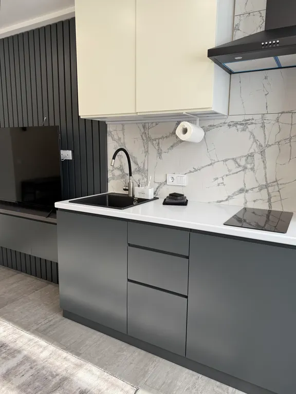 Дизайнерская квартира в центре курортной зоны