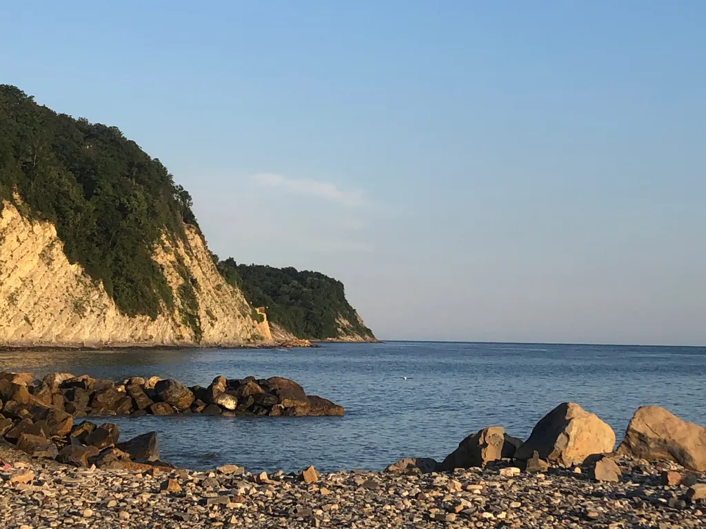 Просторная квартира с видом на море и частным пляжем