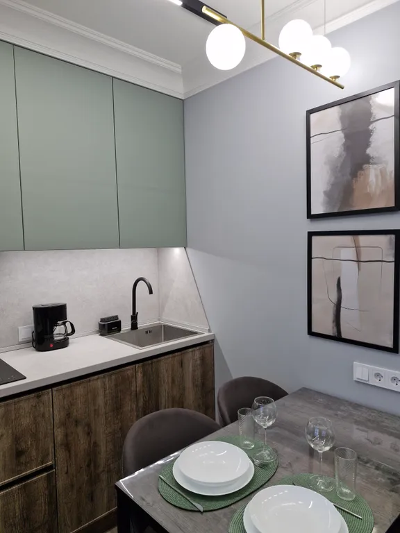 Уютная квартира с дизайнерским ремонтом в центре города