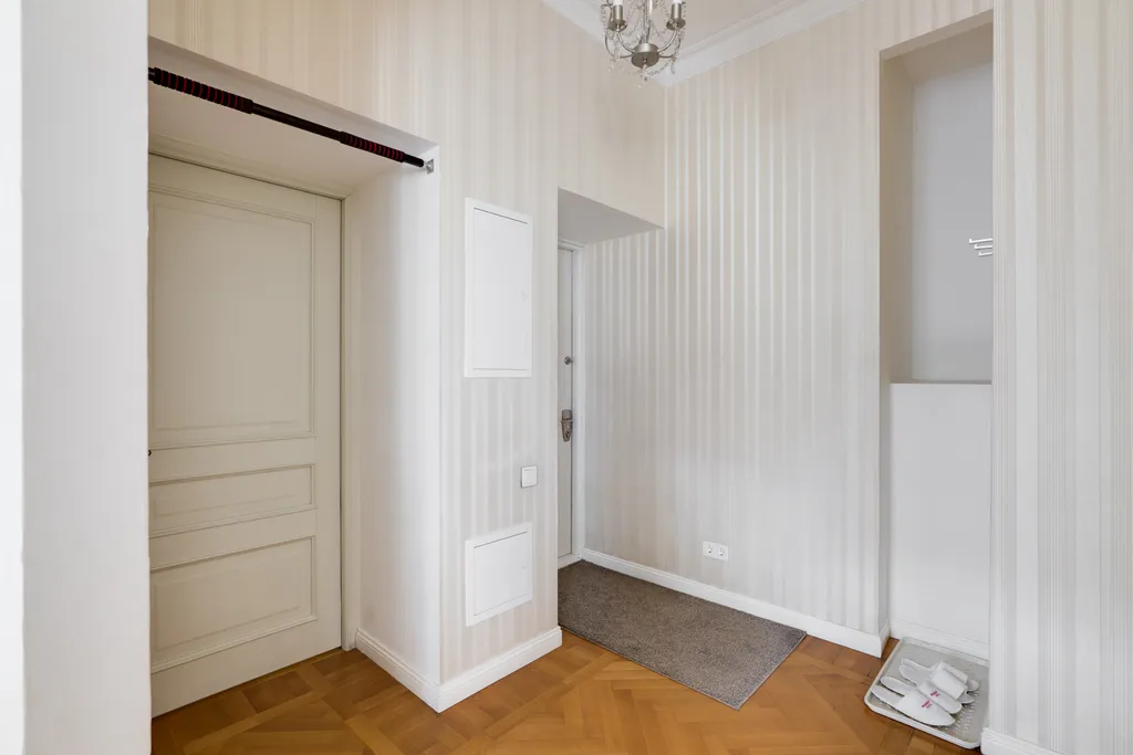 Квартира Великолепная светлая и просторная квартира в историческом доме — Москва