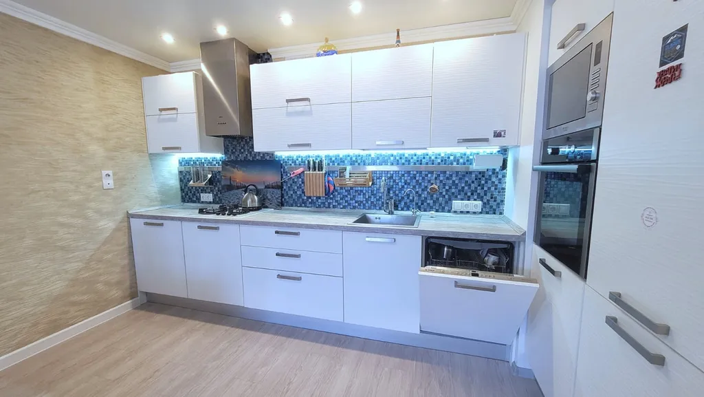 Большая семейная уютная квартира