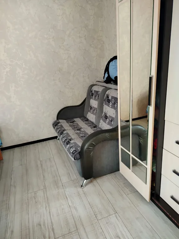 Уютная квартира в центре поселка