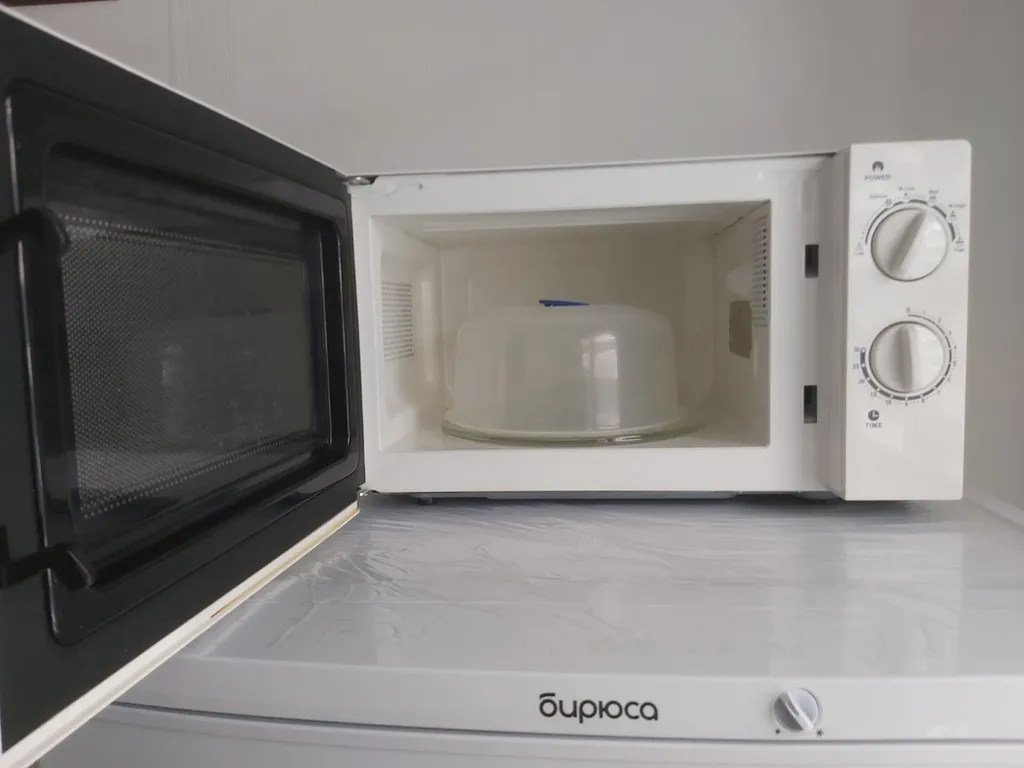 Квартира 2 комнаты/6 спальных мест, первый этаж