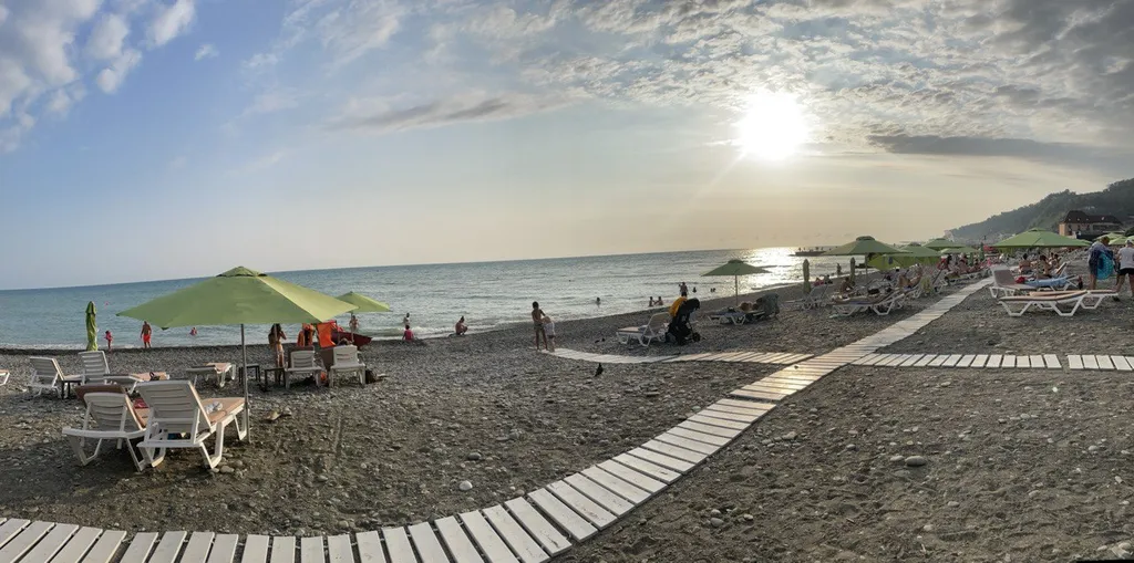 Просторный двухуровневый апартамент в стиле лофт в комплексе Меридиан