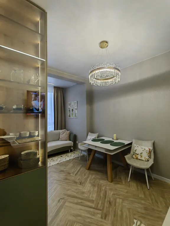 Туристический центр города, амаленау, зоопарк, рыбная деревня