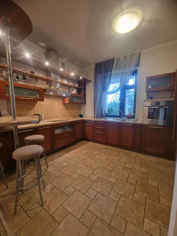 Дом в центре города