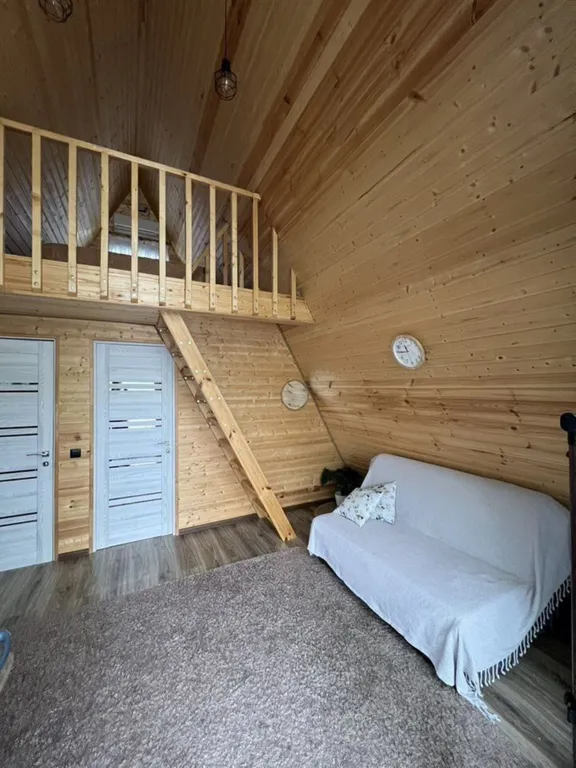 Коттедж Дом на первой береговой линии с видом на озеро номер Аб — Лабинск