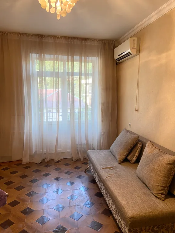 Квартира 1-комнатная квартира — Гагра