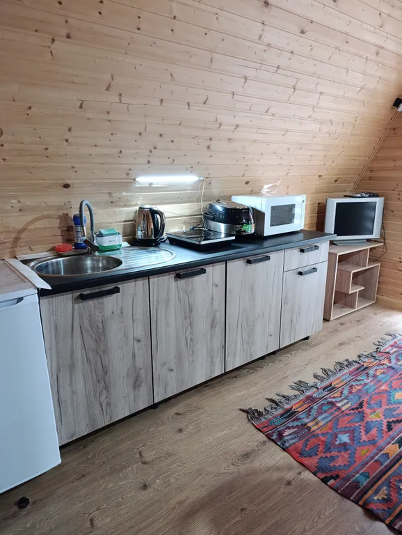 Домик на побережье Каспия