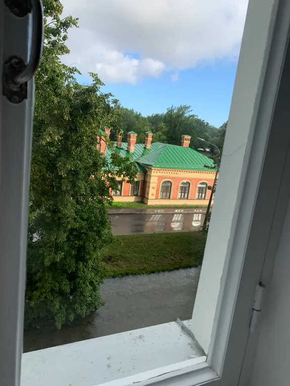 Уютная квартира в 300 метрах от Фонтанов