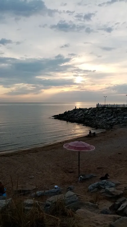 Уютная светлая квартира с видом на море