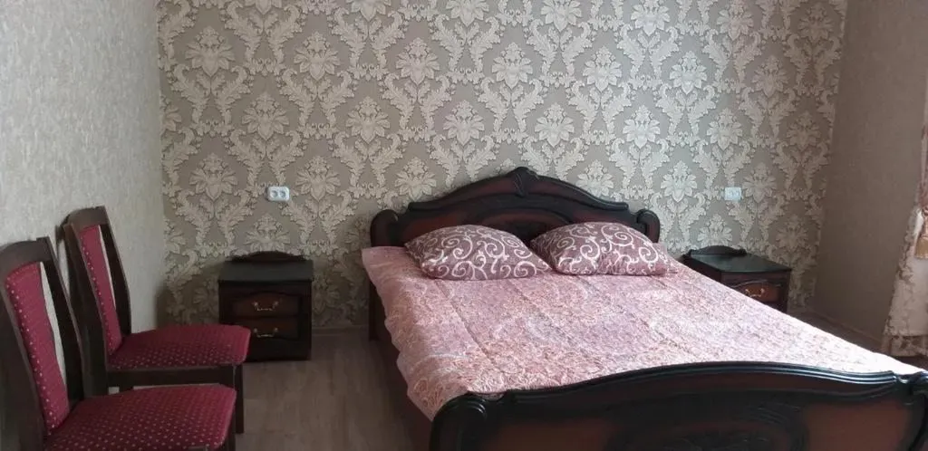 Квартира Пятиместный номер семейный — Лабинск