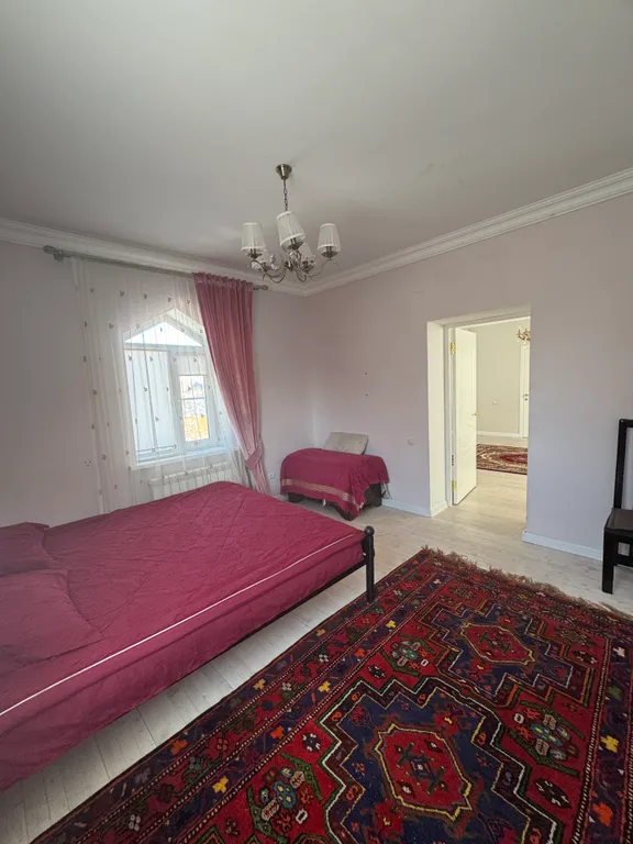 Уютный, просторный светлый дом в самом красивом городе