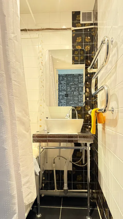 Светлая теплая однушка рядом с ВГУ и ВГТУ