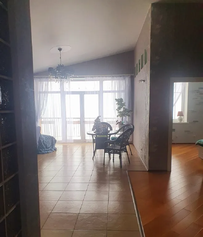 Где начинался город, с видом на море