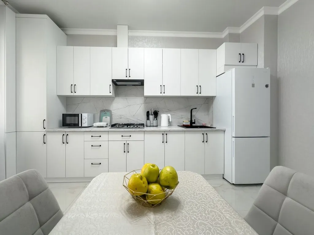 Lunacharsky apartments 4