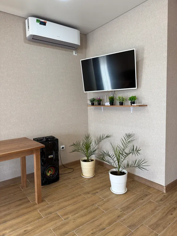 Новый дом с подогреваемым бассейном