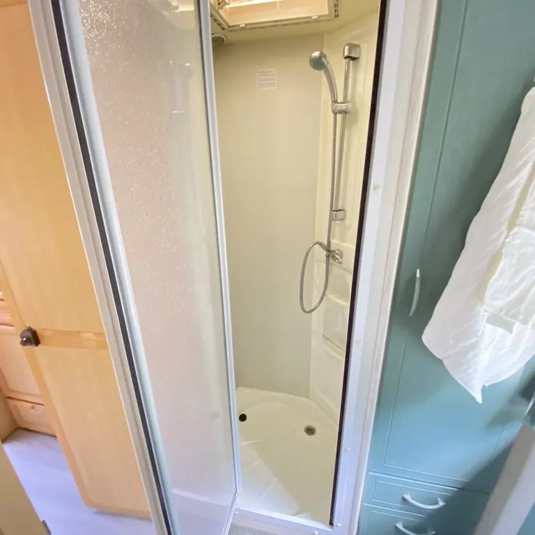 Коттедж Домик в лесу — Кобрино