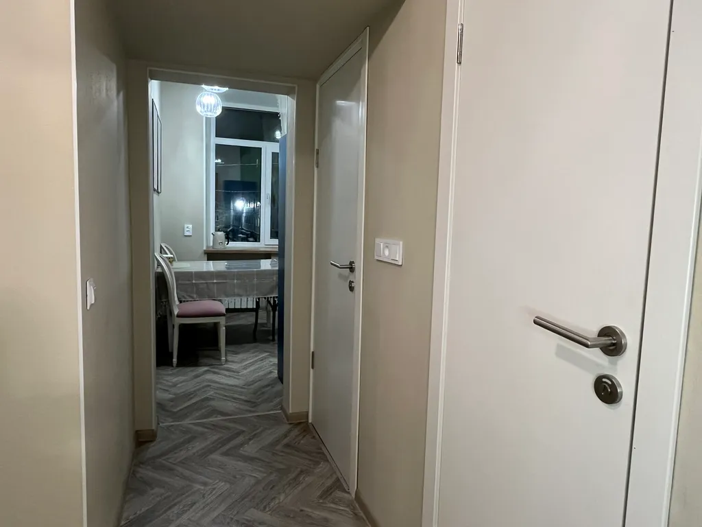 Ваш Рантье на Самойловой 12 близ отеля Меридиан