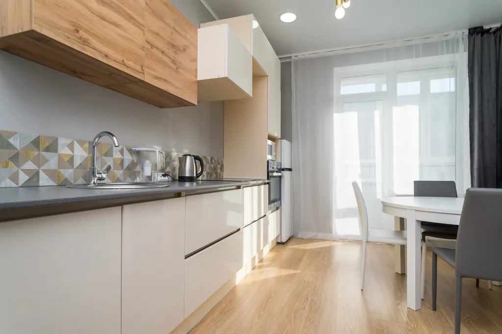 Поделам просторная евродвушка у МТС hall