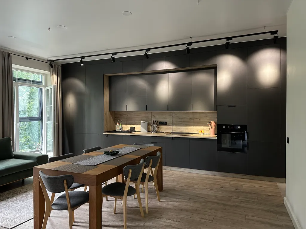 Штольц 2-ух комнатные апартаменты 75м