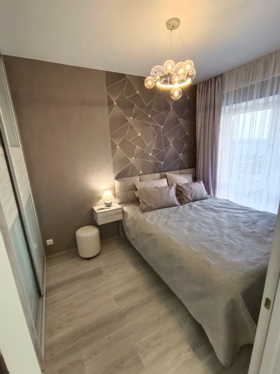 Уютная видовая современная квартира