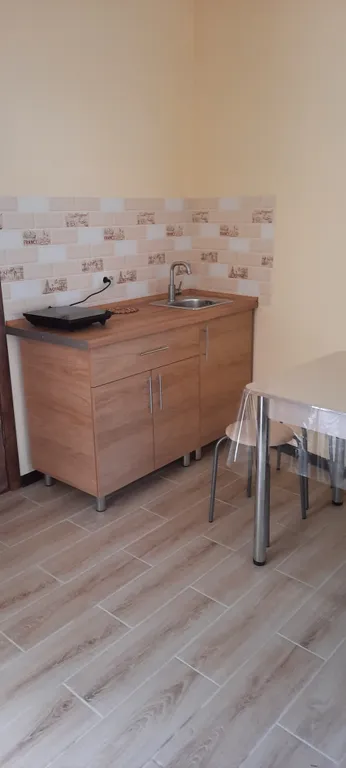 Двухкомнатный номер с кухней в коттедже