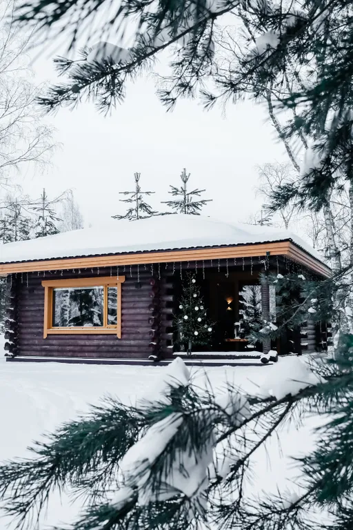 Дом на берегу озера