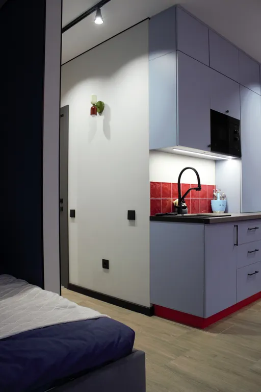 Стильная уютная студия с дизайнерским ремонтом