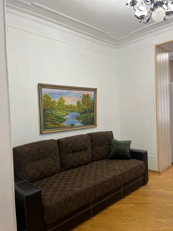 Квартира в центре Владикавказа с высокими потолками