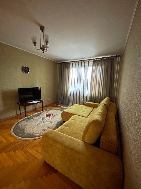 Уютная квартира на въезде — аренда посуточно в Богучар