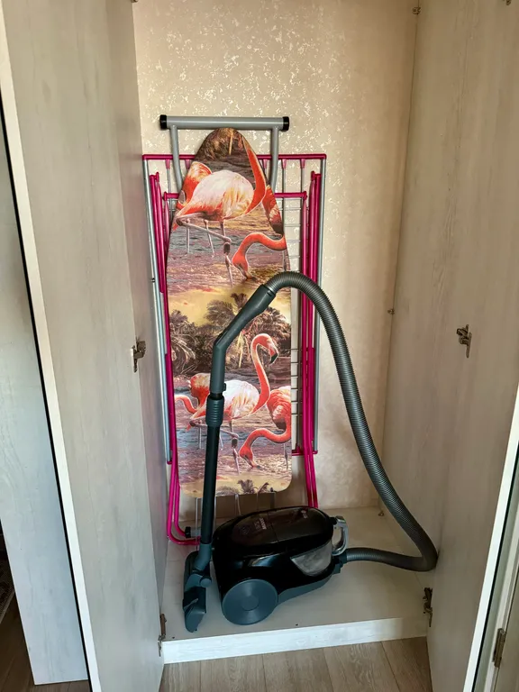 Светлая уютная евро двушка с красивым видом на закат