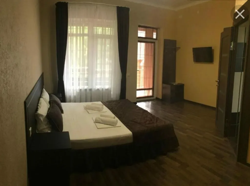 Квартира Уютная комната с видом на центральный сосновый бор-парк — Геленджик