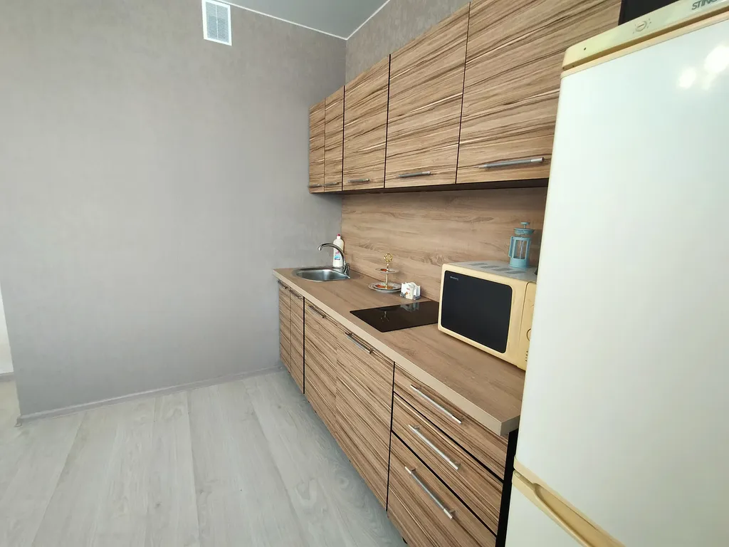 2-комнатная квартира рядом с жд вокзалом