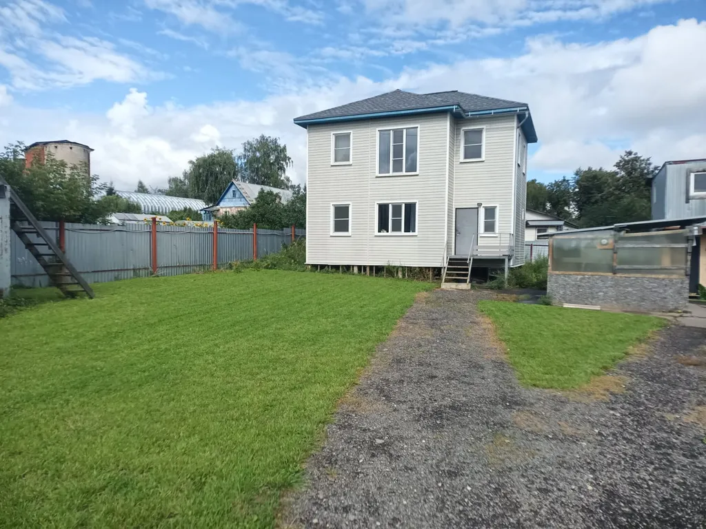 Коттедж в 10 минутах езды от Москвы — аренда посуточно в Мытищи