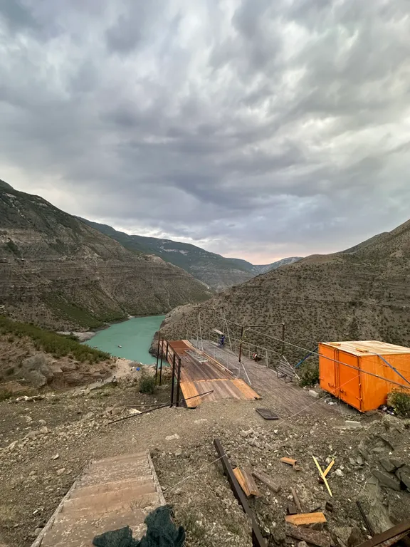 Уютный номер в центре Сулакского каньона