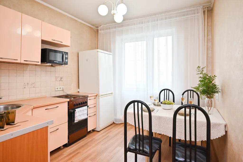 Квартира Уютная чистая квартира рядом с трц Планета — Красноярск