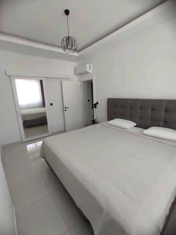 Квартира с видом на горы в 7 минутах от пляжа Клеопатра