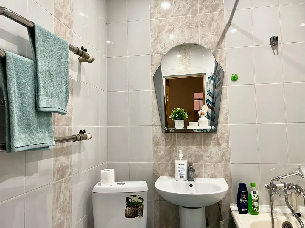 Напротив Ледового Дворца