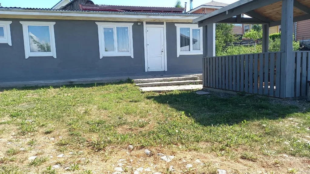 Дом на самом берегу Ладоги