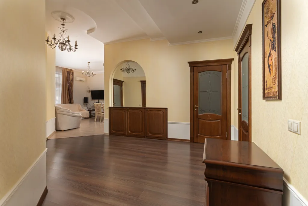 Большая квартира у моря