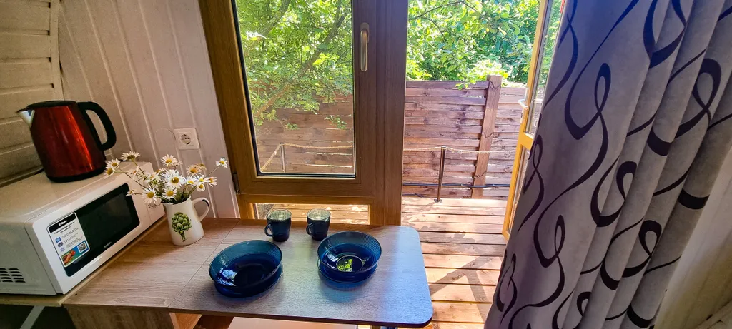 Уютный двухкомнатный Ролл-дом