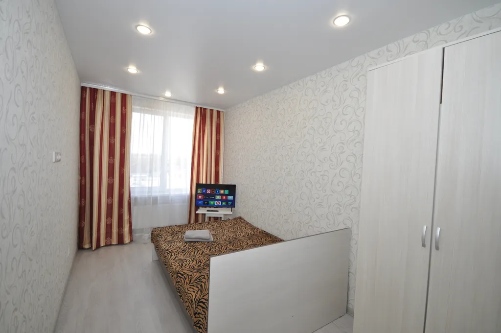 1-к. кв. в новом ЖК (5 чел), 15 минут до центра, удобный заезд с трасс