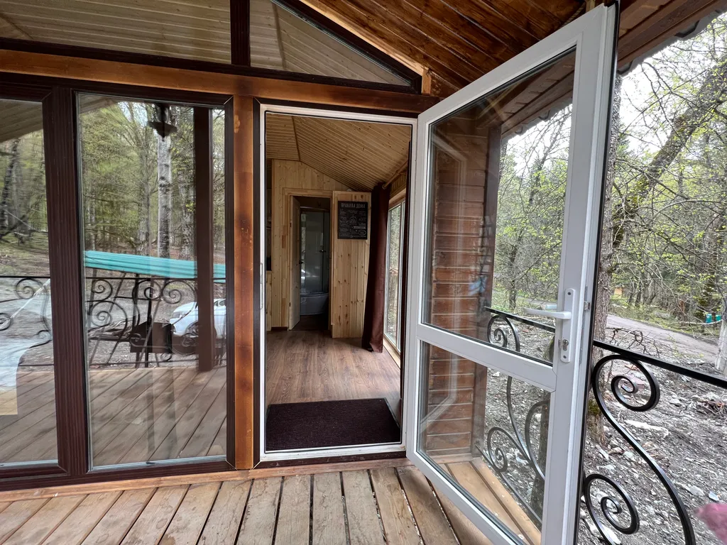 Коттедж Уютный домик в лесу — Архыз