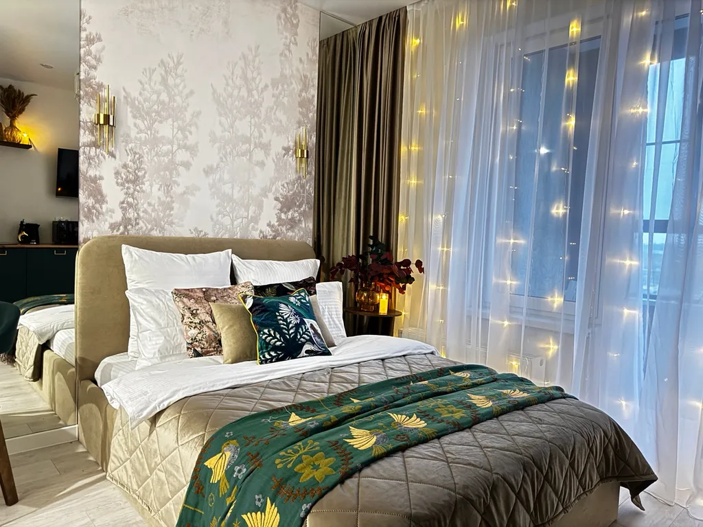 Дизайнерская студия в изумрудном цвете