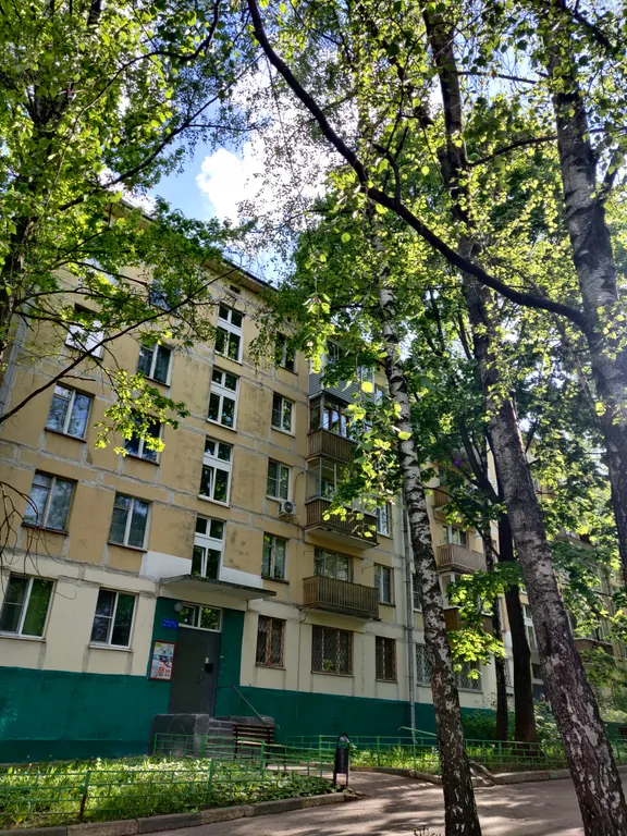 Квартира 3-комн. квартира Домио (Domio) рядом с метро Зюзино Новые Черемушк — Москва