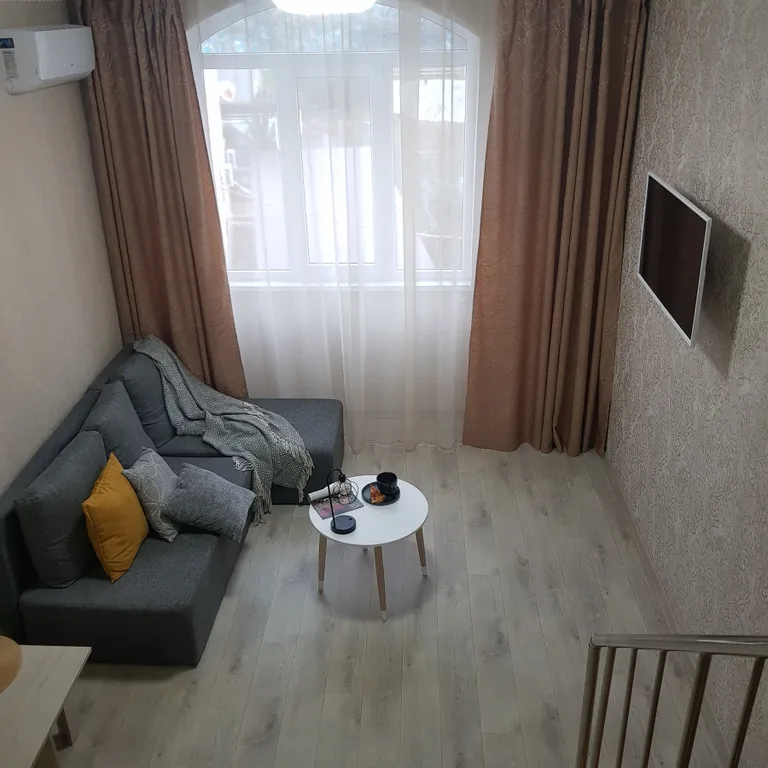 Двухуровневая квартира у моря