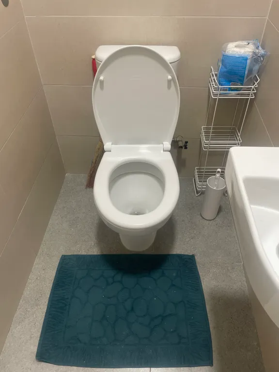 Две комнаты в доступности от метро