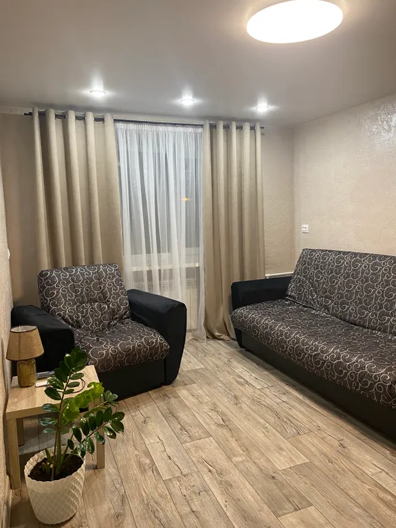 Уютная квартира на Матвеева — аренда посуточно в Невьянск